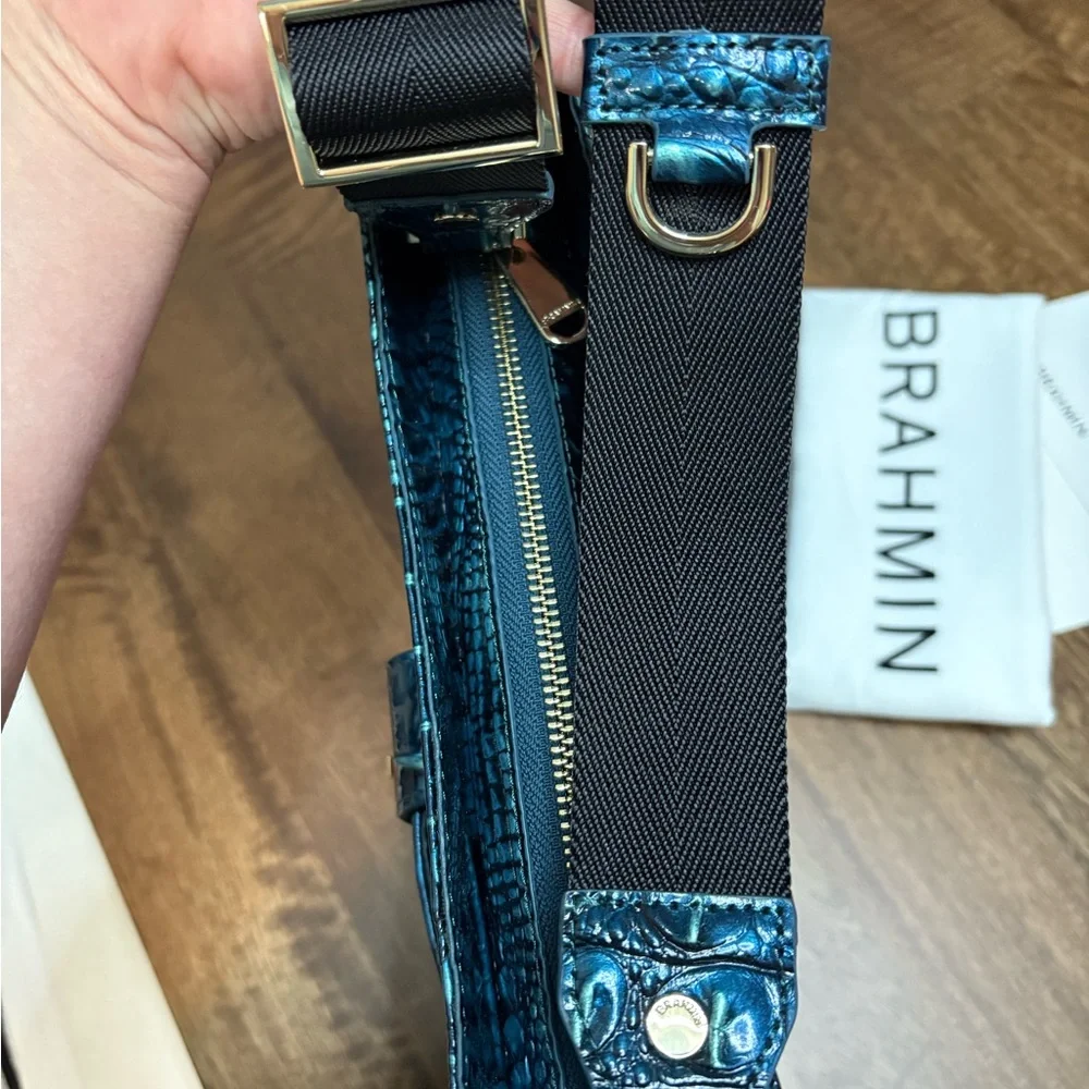 **SOLD**Brahmin NWOT Large Leia - Blue Patina Melbourne - 2 Perfect Eyes - Picture 11 of 16